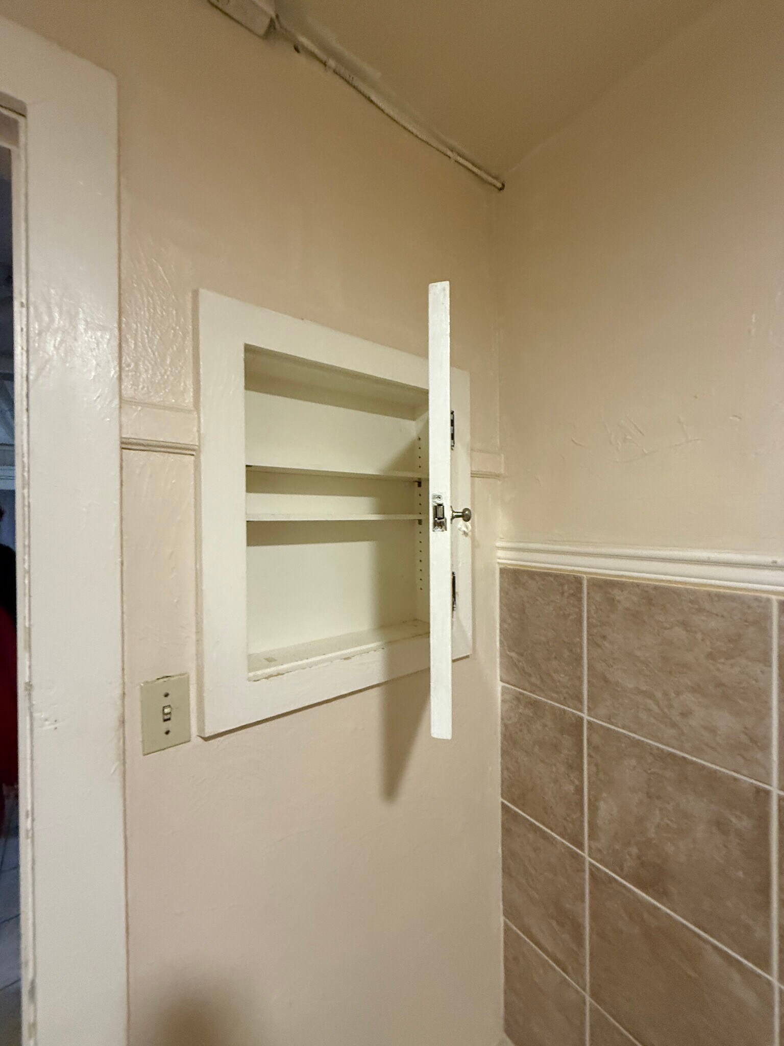 Building Photo - 405 Fieldston Rd