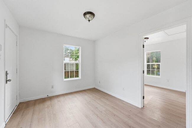 Building Photo - 8034 Record St