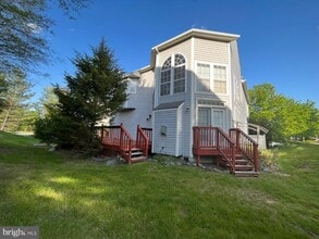 Building Photo - 43326 Columbus St