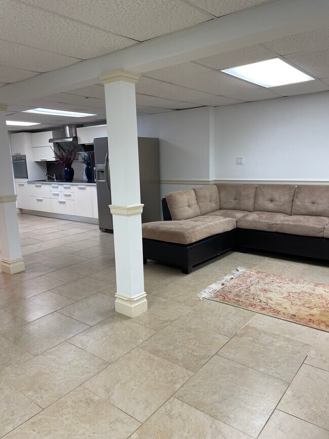 1 Tredwell Ct 1 Tredwell Ct Syosset NY 11791 Apartment Finder