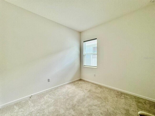 Building Photo - 827 Winterside Dr