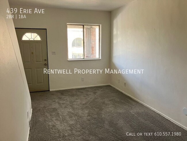 Building Photo - 439 Erie Ave