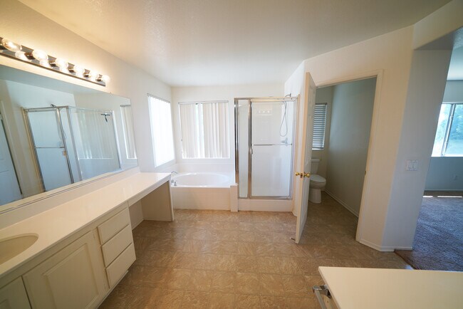 Building Photo - 29070 St Tropez Pl