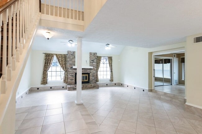 Building Photo - 17423 Baronshire Dr