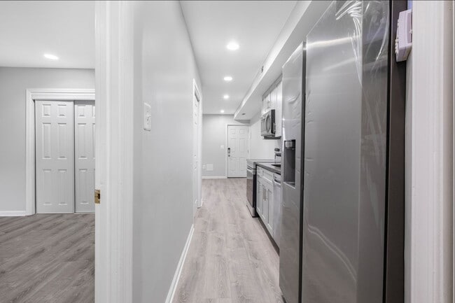 Unit B - 65 New York Ave NW