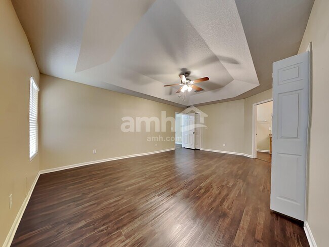 Building Photo - 274 Capiso Ct