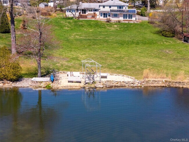 Building Photo - 34 Seven Oaks Ln