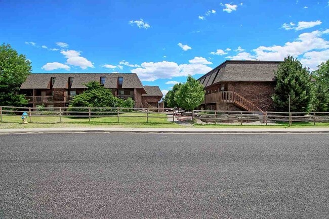 Building Photo - 2260 N 13th St