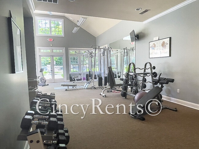 Building Photo - 3684 Ashworth Dr