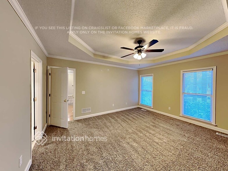 Building Photo - 4881 Tree Tops Dr