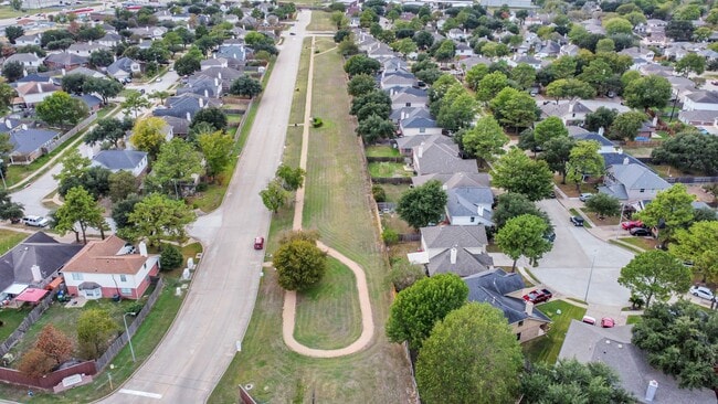 Building Photo - 7102 Verde Meadow Ct