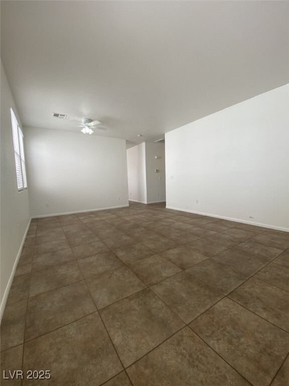 Building Photo - 3426 Famiglia Dr