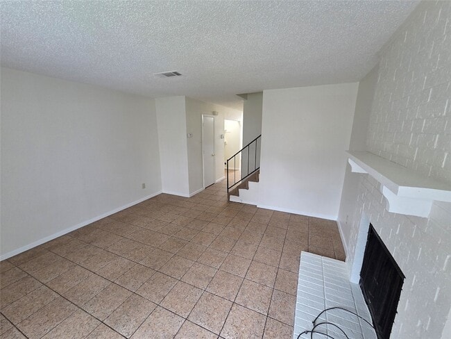 Building Photo - 10500 Lake June Rd