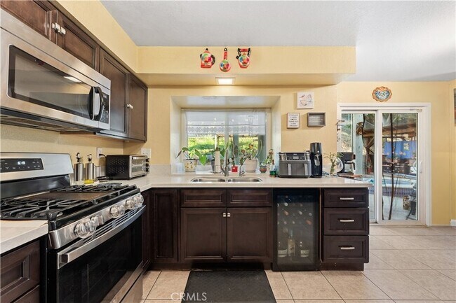 Building Photo - 7726 Whitney Dr