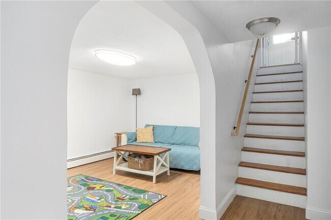 Building Photo - 147 Lyman St