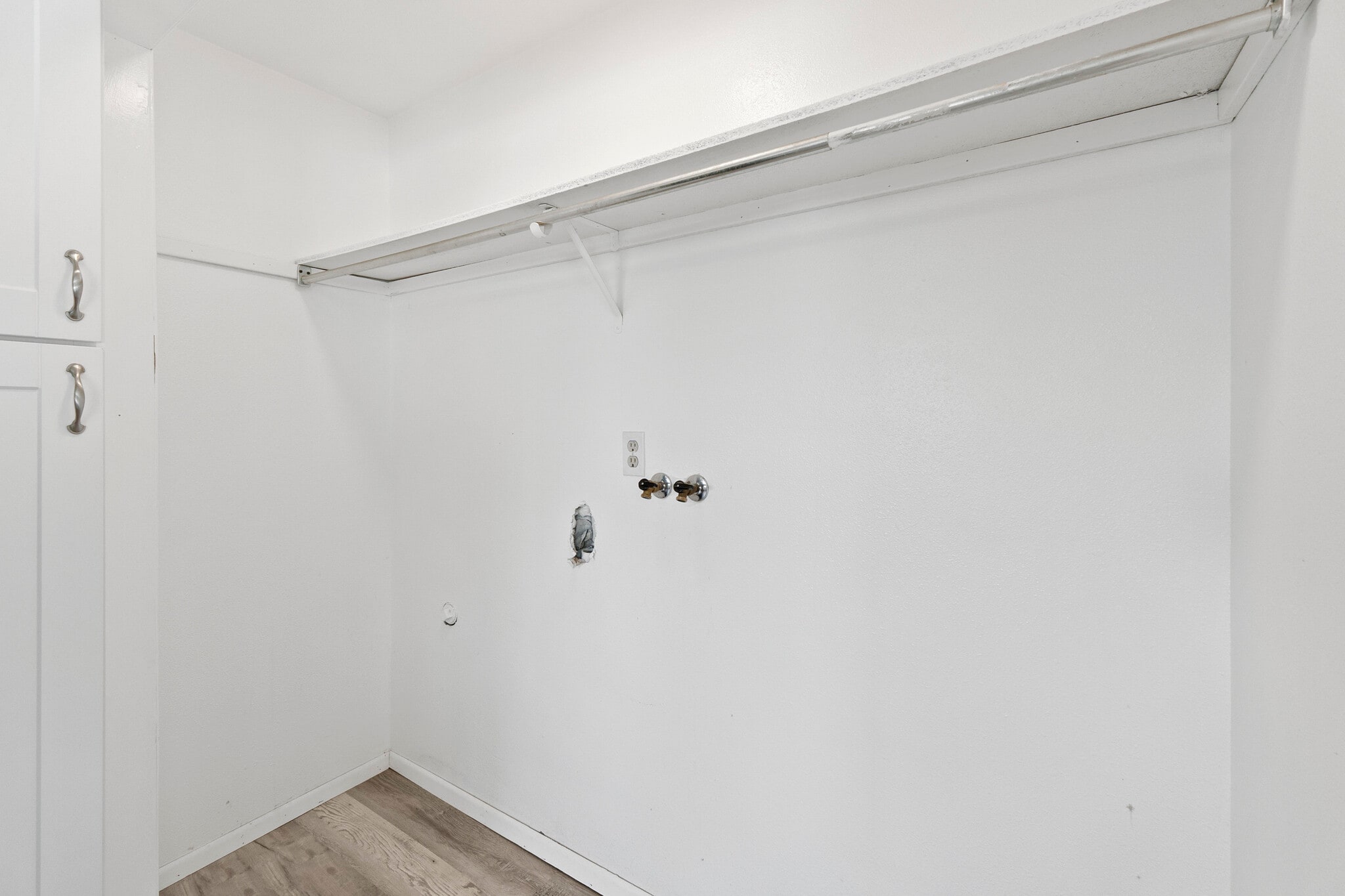 Building Photo - 3213 S Gillis Ct