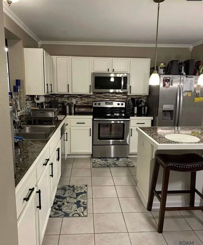 Building Photo - 532 Glenway Dr