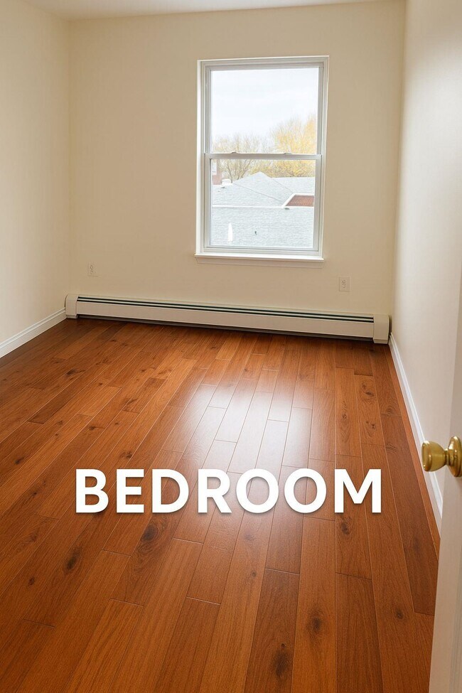 Building Photo - 2207-2209 Grand Ave