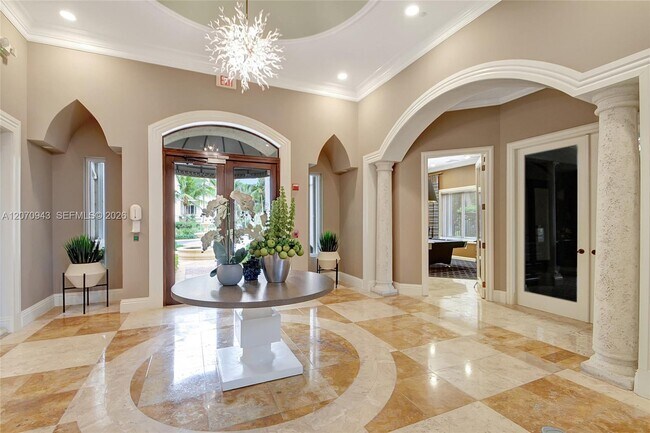 Building Photo - 2206 Tuscany Way