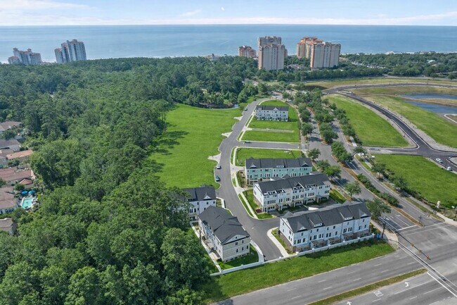 Building Photo - 8485 Duke Pl