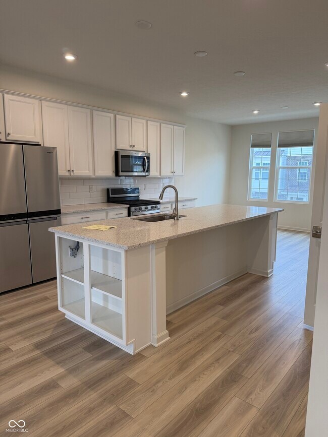 Building Photo - 14517 Pomona Ln