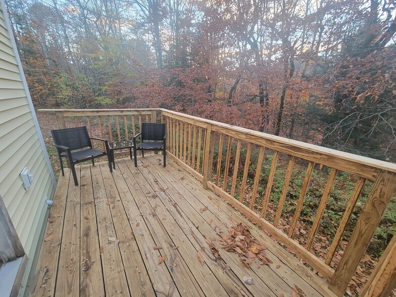 Building Photo - 2881 Ohio St