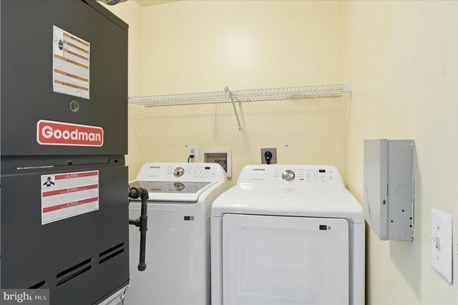 Building Photo - 5916 Terrapin Pl