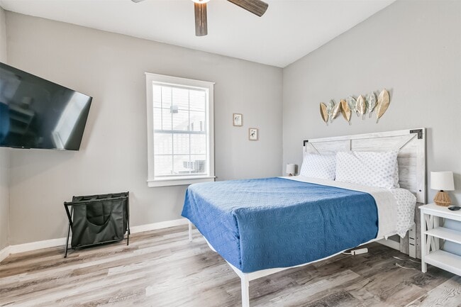 Building Photo - 2727 Avenue K