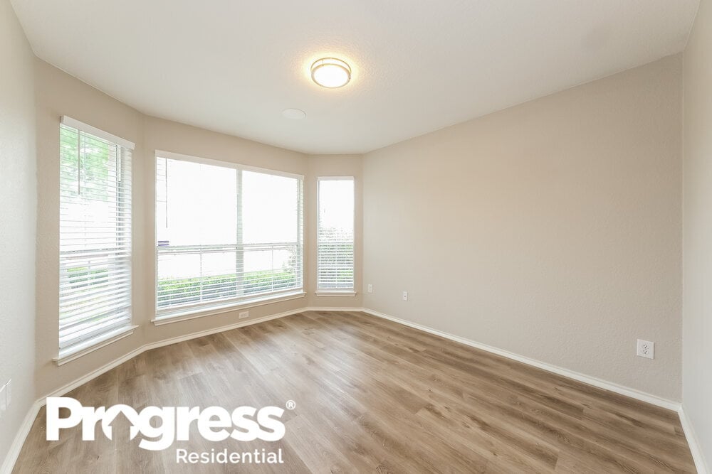 Building Photo - 105 Altamont St