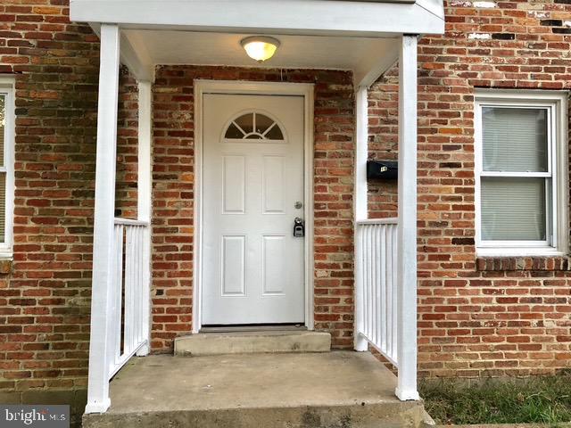 Building Photo - 2916 Wren Ct