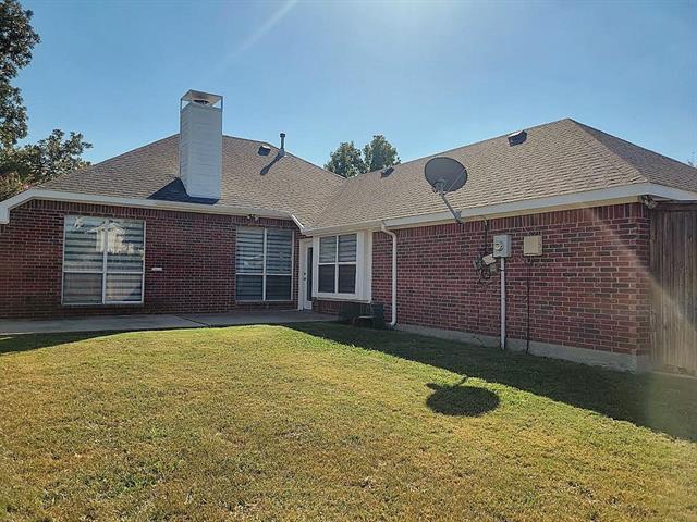 Building Photo - 1144 San Saba Dr