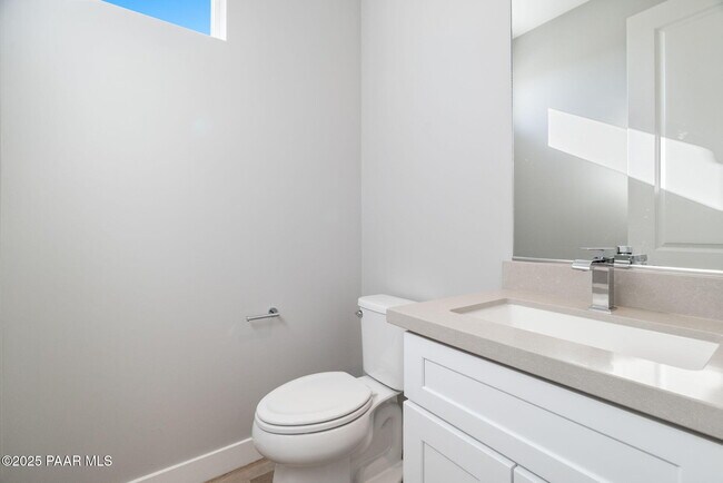 Building Photo - 1308 Rockwood Dr
