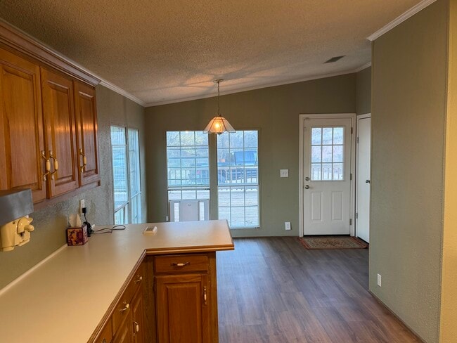 Building Photo - 11120 Gentry Ln