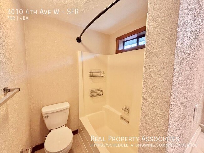 Building Photo - 3010 4th Ave W