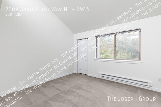 Building Photo - 7309 Sand Point Way NE