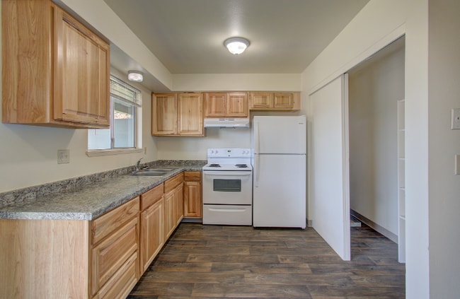 Building Photo - 3102 Harney St