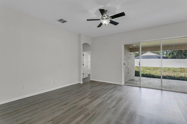 Building Photo - 15412 Montilla Loop