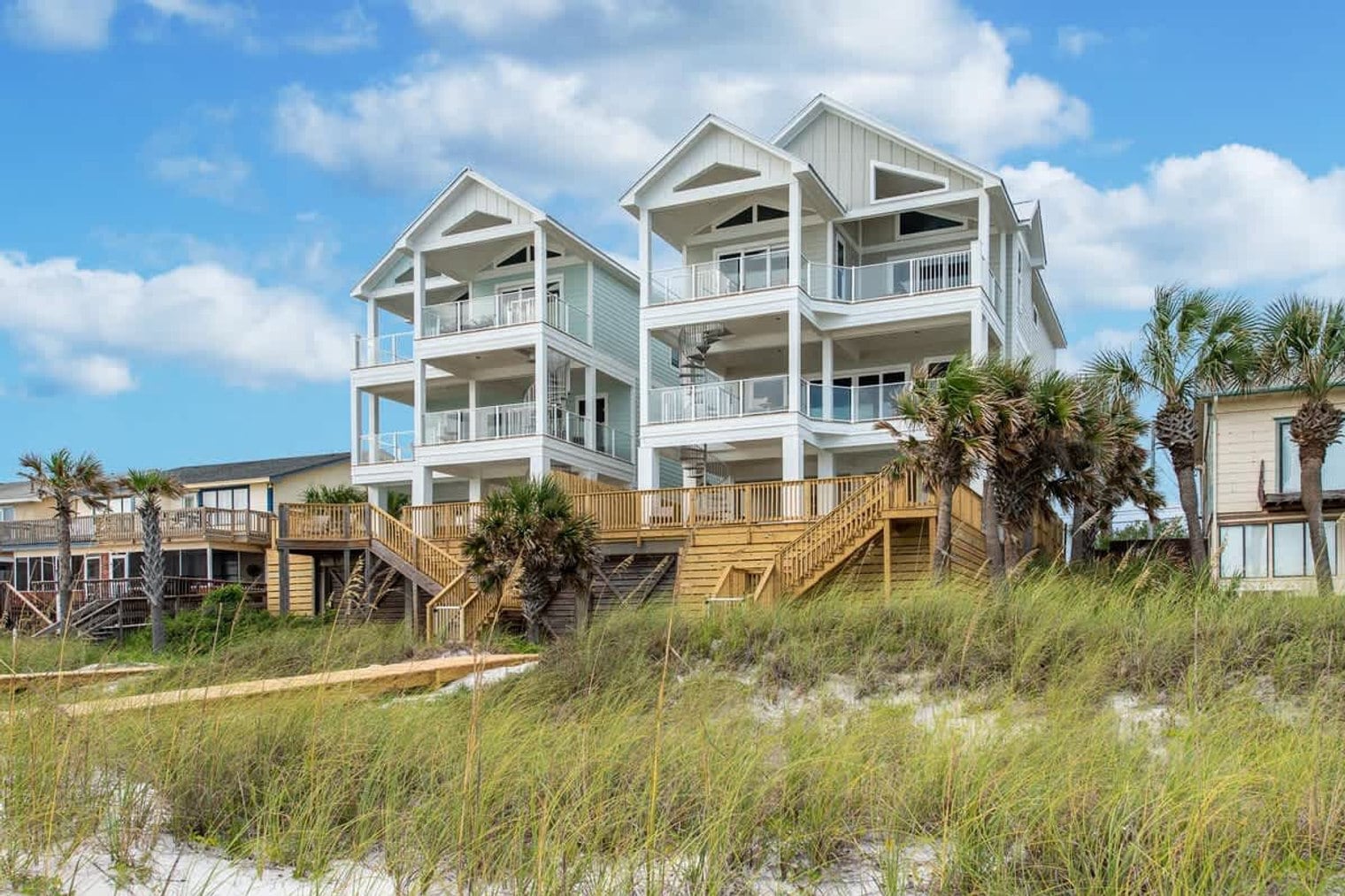 Building Photo - 22339 Front Beach Rd