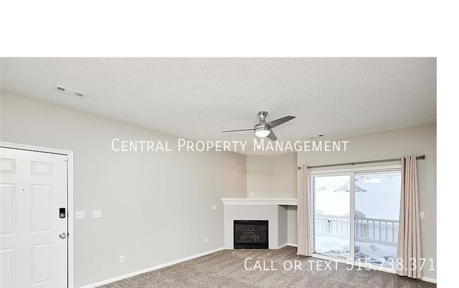 Building Photo - 1340 SE Florence Dr