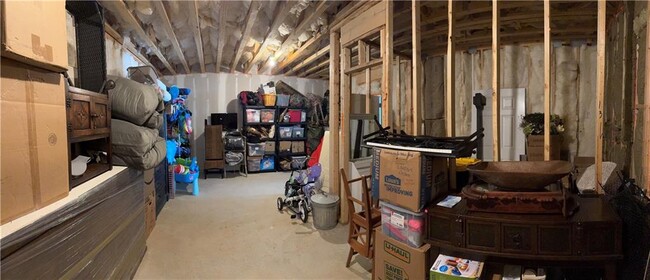 Building Photo - 499 Bishop Ln