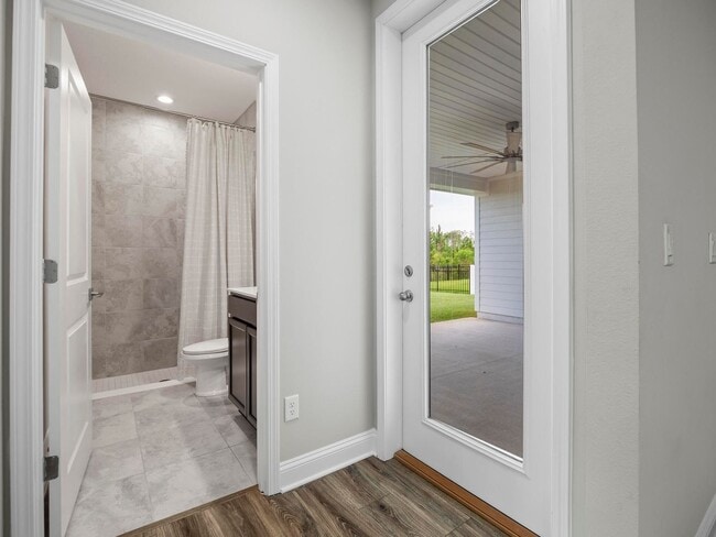 Building Photo - 4 bedroom, 3 bath home in Grand Landings G...