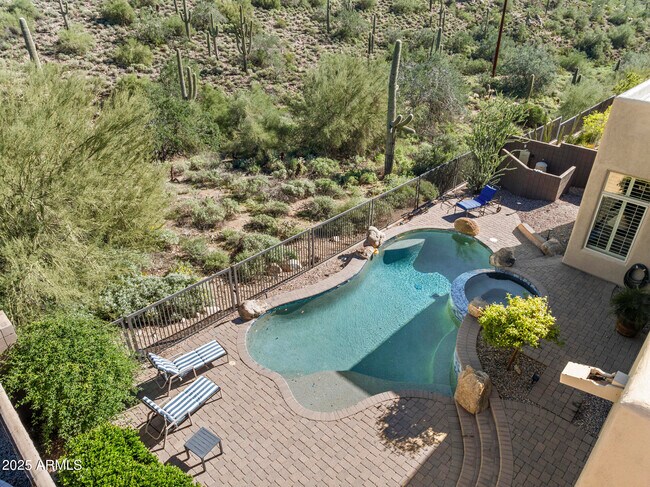 Building Photo - 13033 N 145th Way