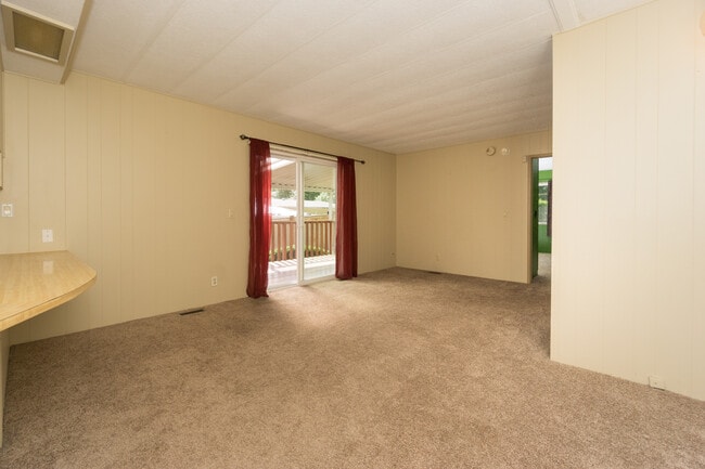 Building Photo - 11811 SE 184th St