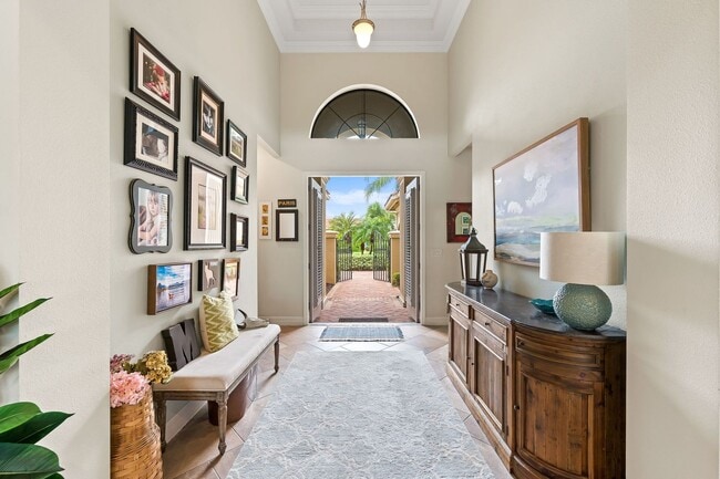 Building Photo - Furnished 3 Bedroom Luxurious Single Famil...