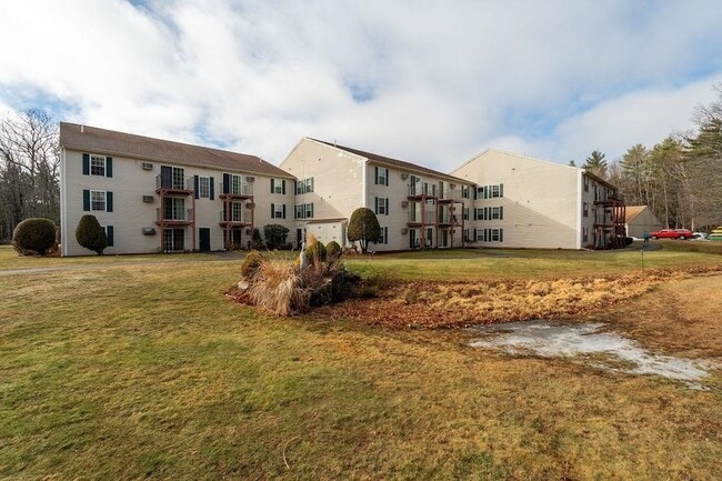 Building Photo - 1703 White Cedar Blvd