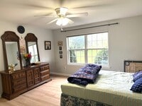 Building Photo - 8 Concord Crossing Ln