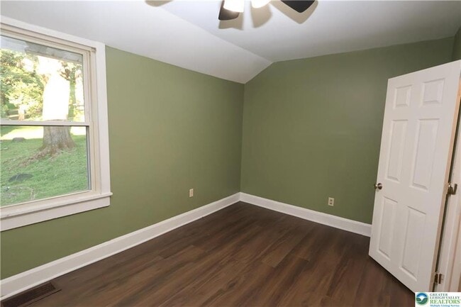 Building Photo - 2240 Edgewood Ave