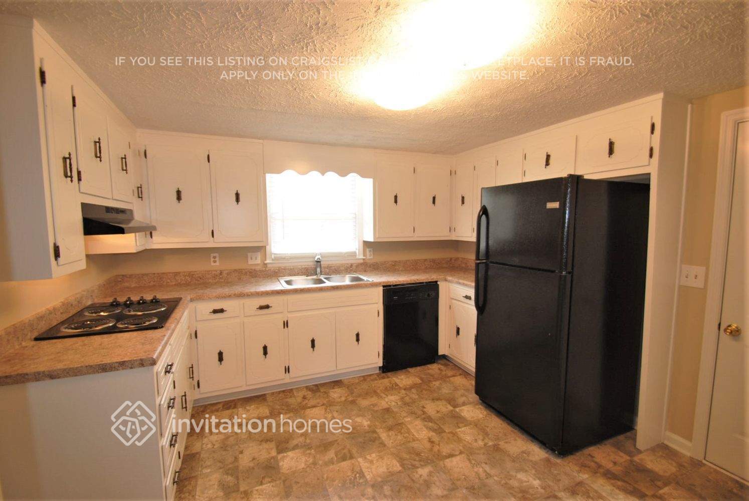 Building Photo - 4226 Executive Dr