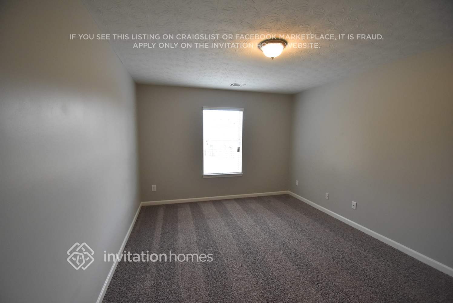 Building Photo - 2192 Lazy Days Rd