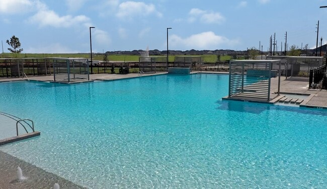 Building Photo - 3723 Zoeys Wy